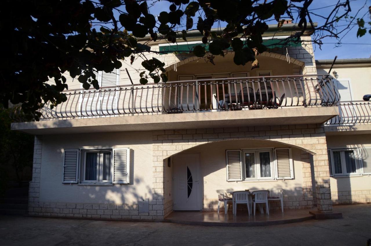 Dvosoban Apartman U Centru Grada Biograd Na Moru Exteriér fotografie