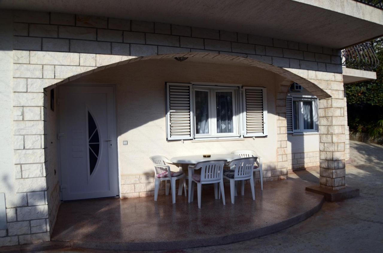 Dvosoban Apartman U Centru Grada Biograd Na Moru Exteriér fotografie