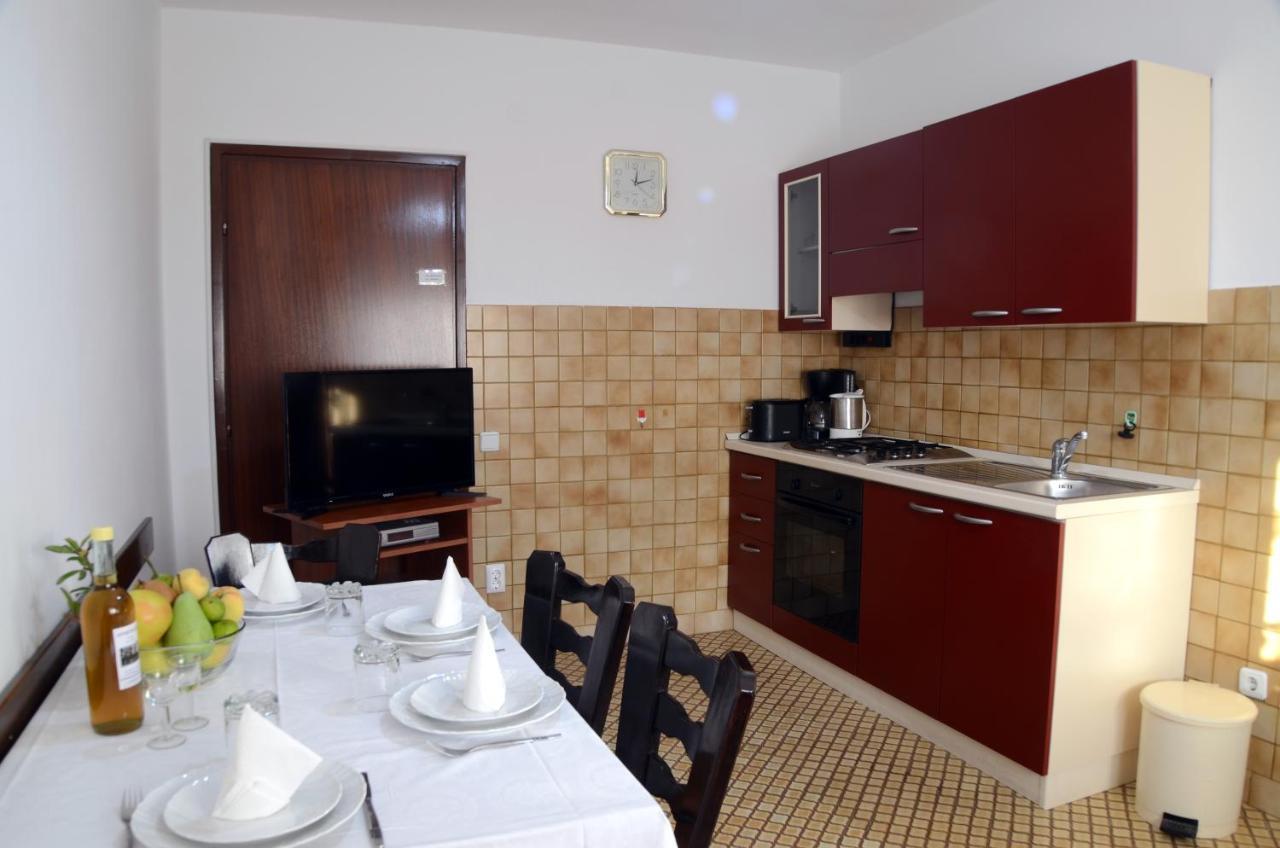 Dvosoban Apartman U Centru Grada Biograd Na Moru Exteriér fotografie
