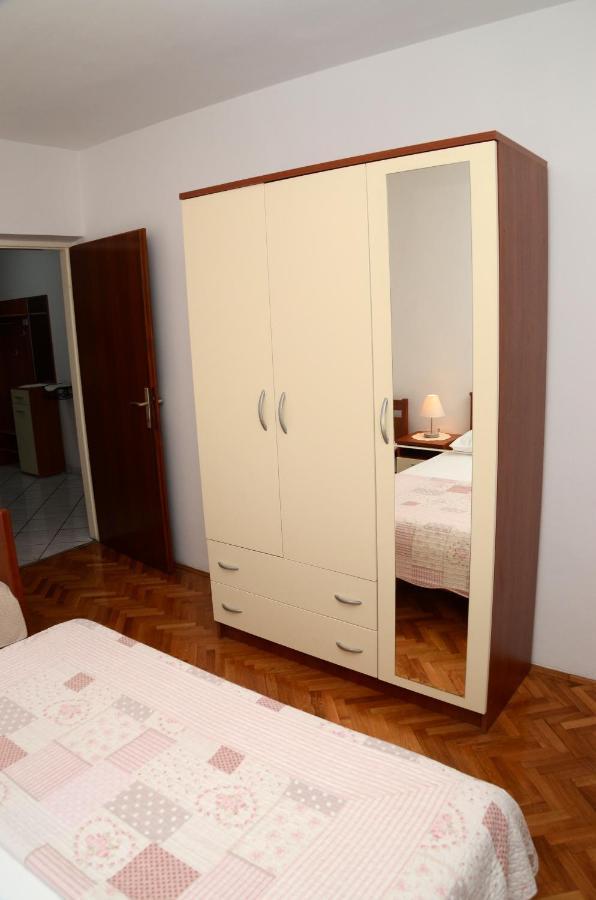 Dvosoban Apartman U Centru Grada Biograd Na Moru Exteriér fotografie