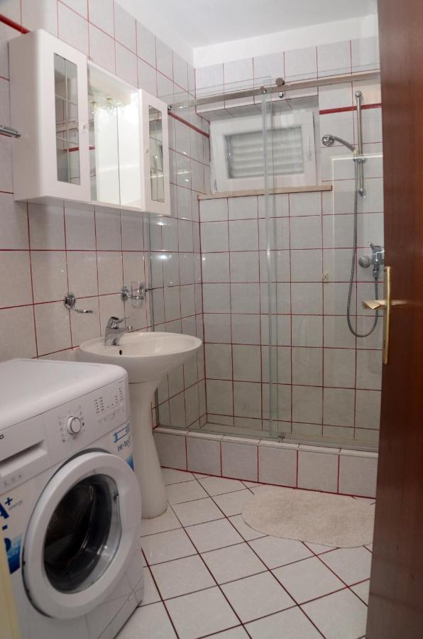 Dvosoban Apartman U Centru Grada Biograd Na Moru Exteriér fotografie