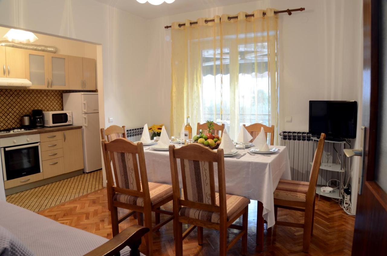 Dvosoban Apartman U Centru Grada Biograd Na Moru Exteriér fotografie