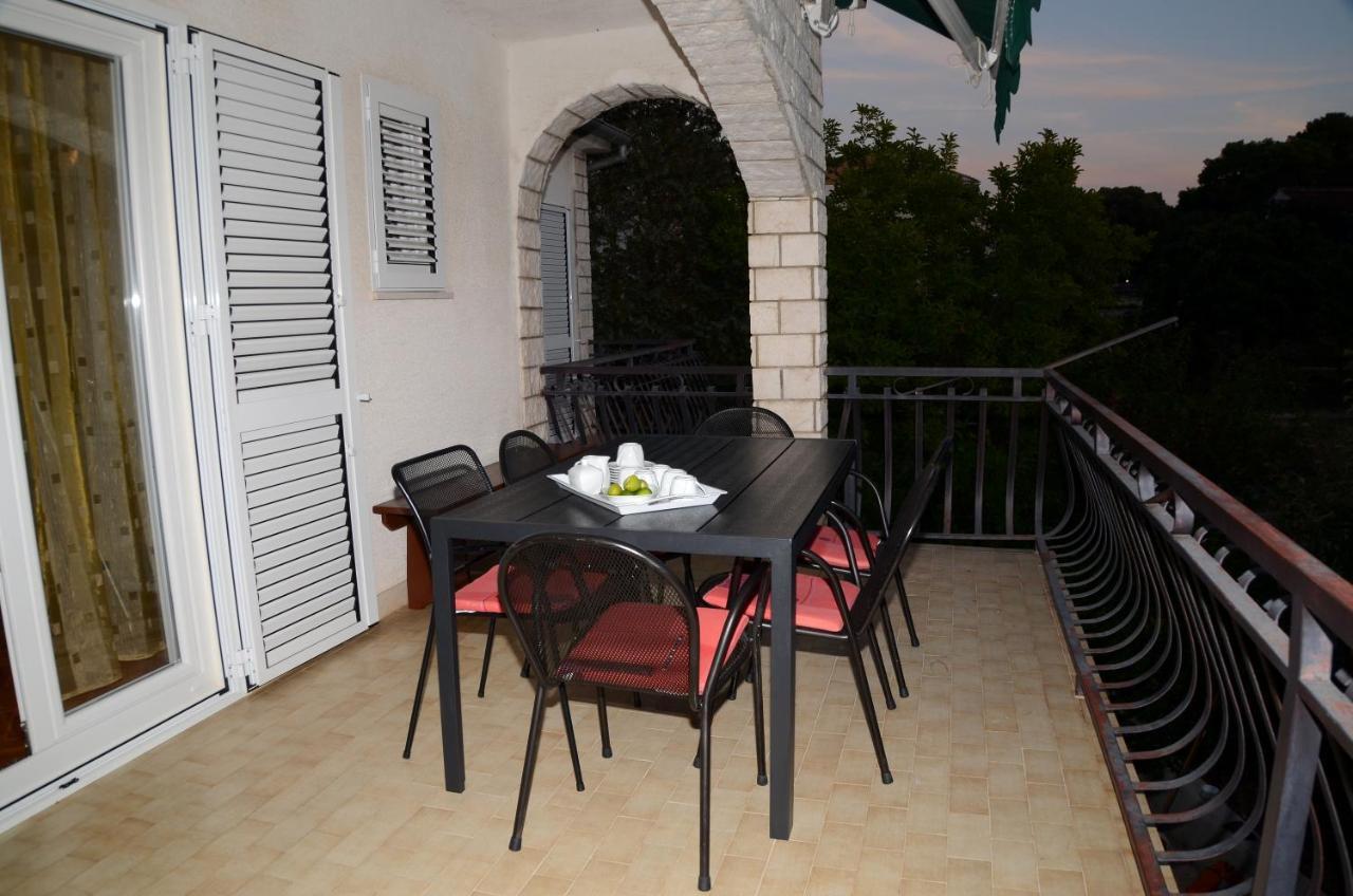 Dvosoban Apartman U Centru Grada Biograd Na Moru Exteriér fotografie