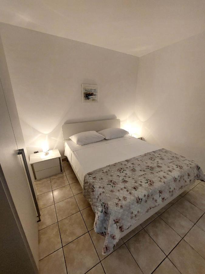 Dvosoban Apartman U Centru Grada Biograd Na Moru Exteriér fotografie
