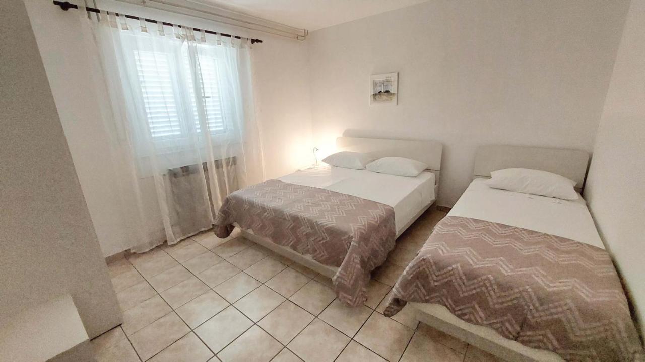 Dvosoban Apartman U Centru Grada Biograd Na Moru Exteriér fotografie
